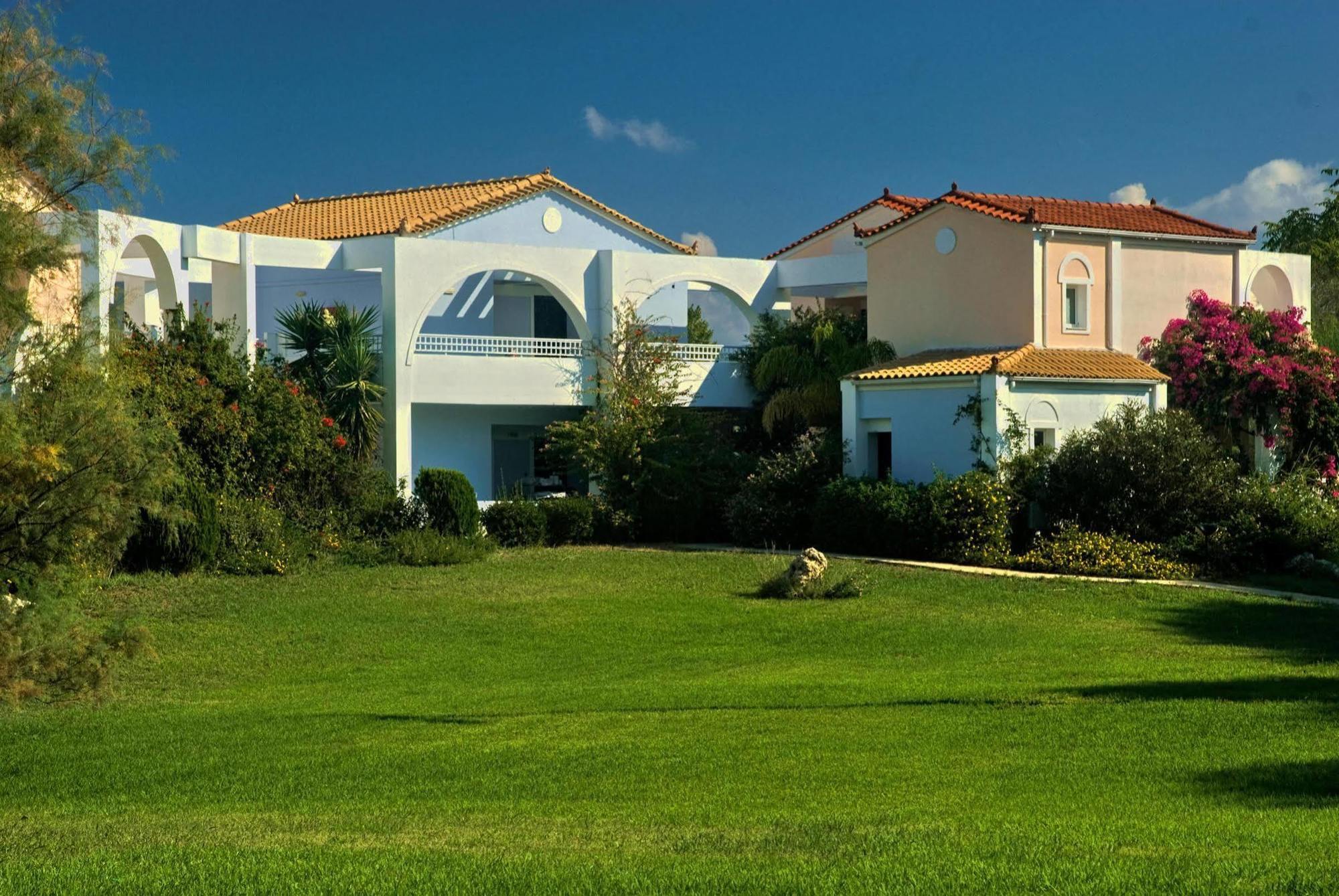Ilaria Hotel Kalamákion Exterior foto